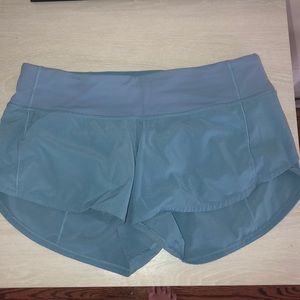 LULULEMON RARE COLOR SHORTS